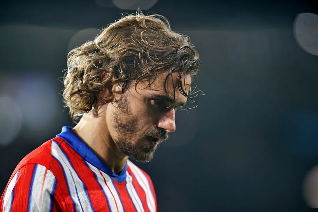 塞尔塔守门员表现出色，连续扑出射门