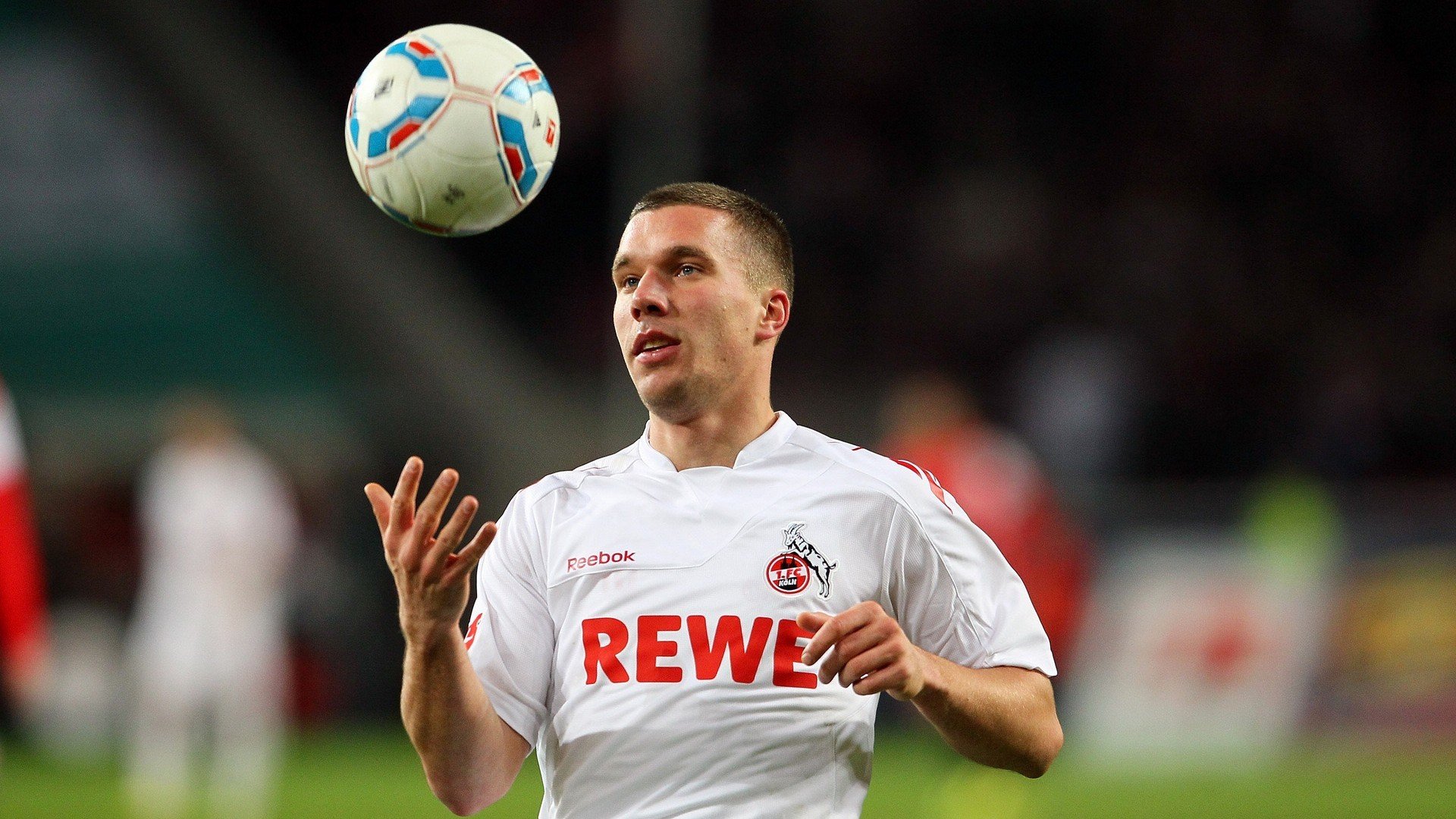 跨界传奇，当伊布在NBA季后赛接管比赛，挪威如何强压新西兰的体育哲学？