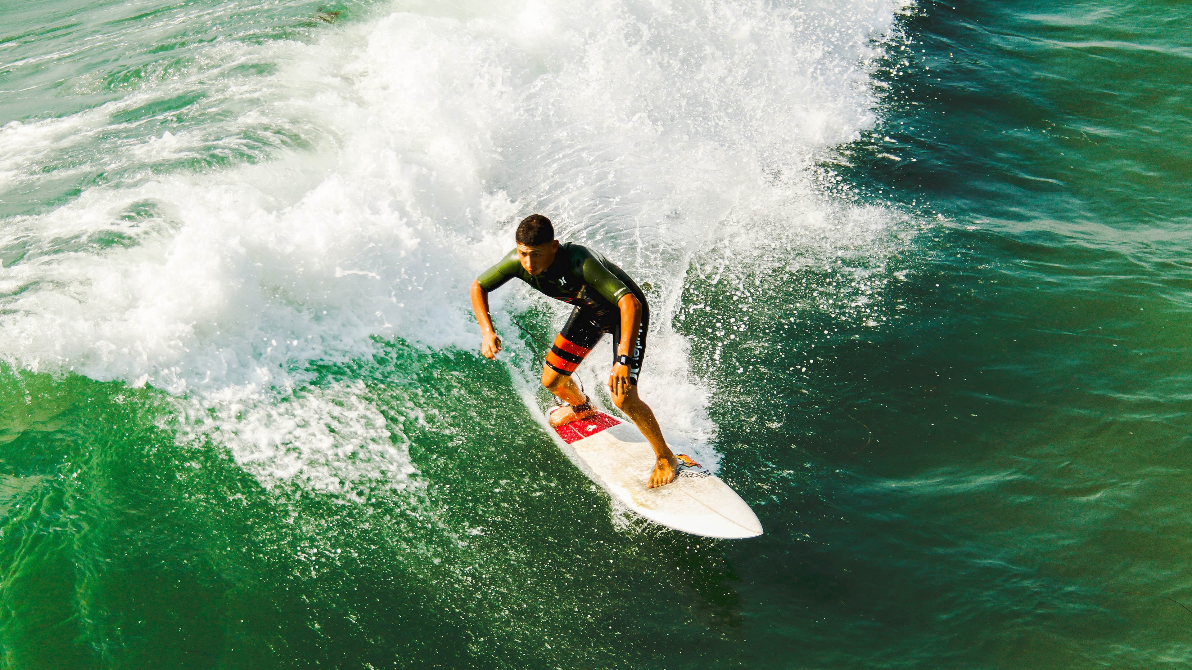 年度焦点之战之夜，武切维奇彻底打爆防线